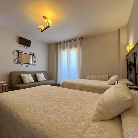 Kır Evi Aguas Del Venero Losar De La Vera