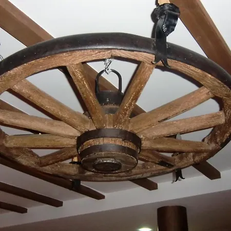 Aguas Del Venero * Losar De La Vera