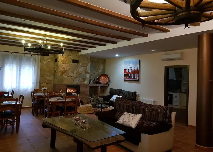 Aguas Del Venero Landhuis *