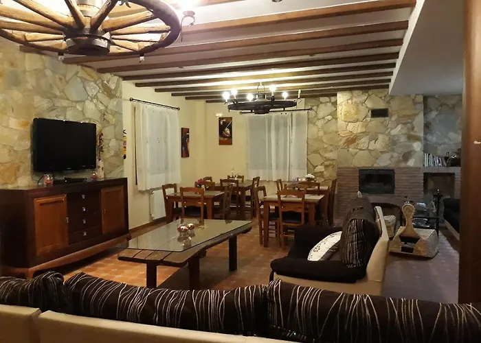 Aguas Del Venero Landhuis